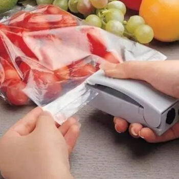 Multifunctional Household Mini Portable Super Sealer Handy Plastic Bag Sealer Sealing Machine 1