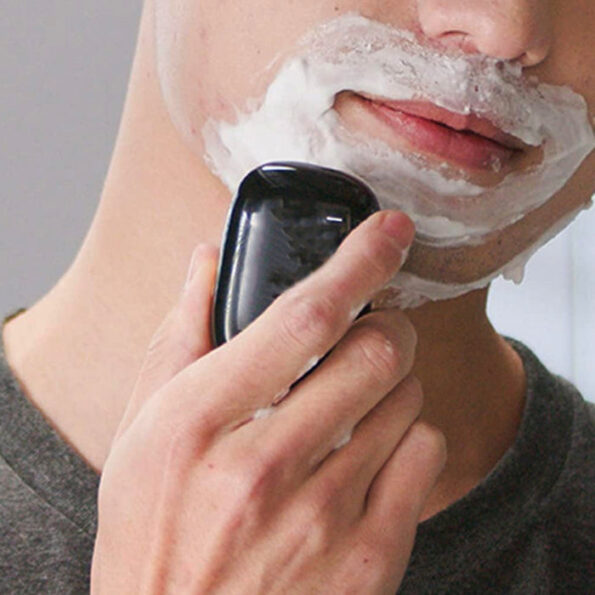 Powerful Trimming, Portable Electric Shaver / Clipper (1 Pc) 3