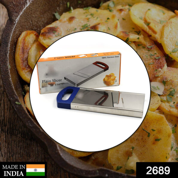 Plain Potato Slicer used in all kinds of household kitchen purposes for cutting and slicing of potatoes. 2